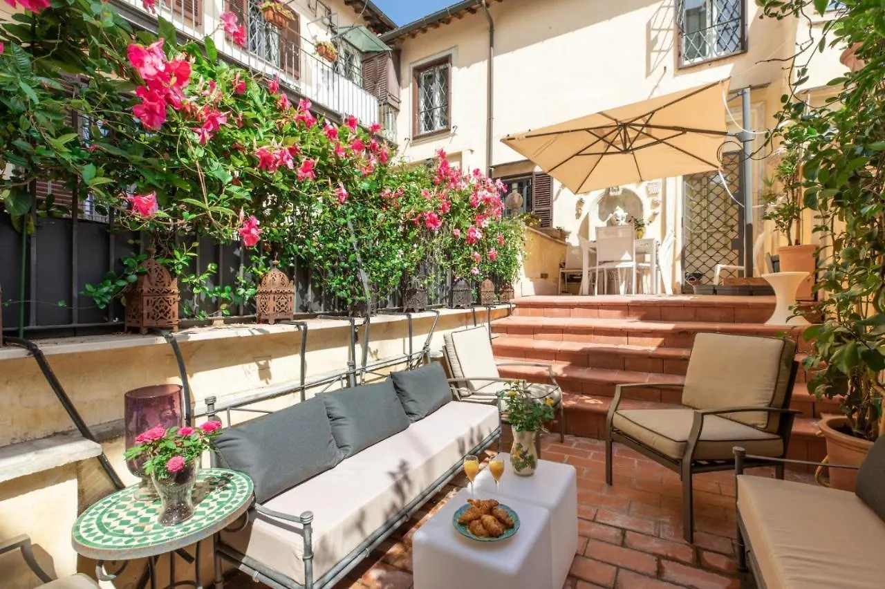 Navona Luxury And Historical Apartment Rzym 0*,